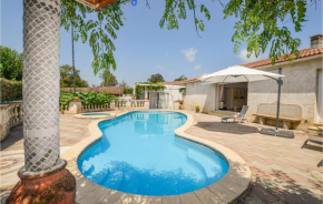 Nice home in Aleria with Outdoor swimming pool, WiFi and 2 Bedrooms
